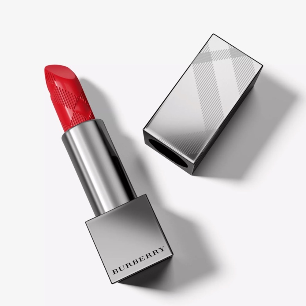 Burberry Lipsticks Kisses - Military Red #109